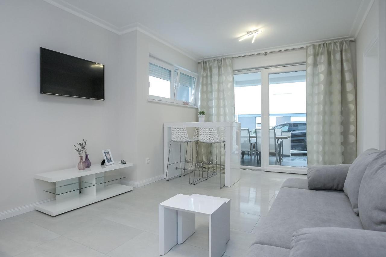 Apartments Tomana Novalja Dış mekan fotoğraf