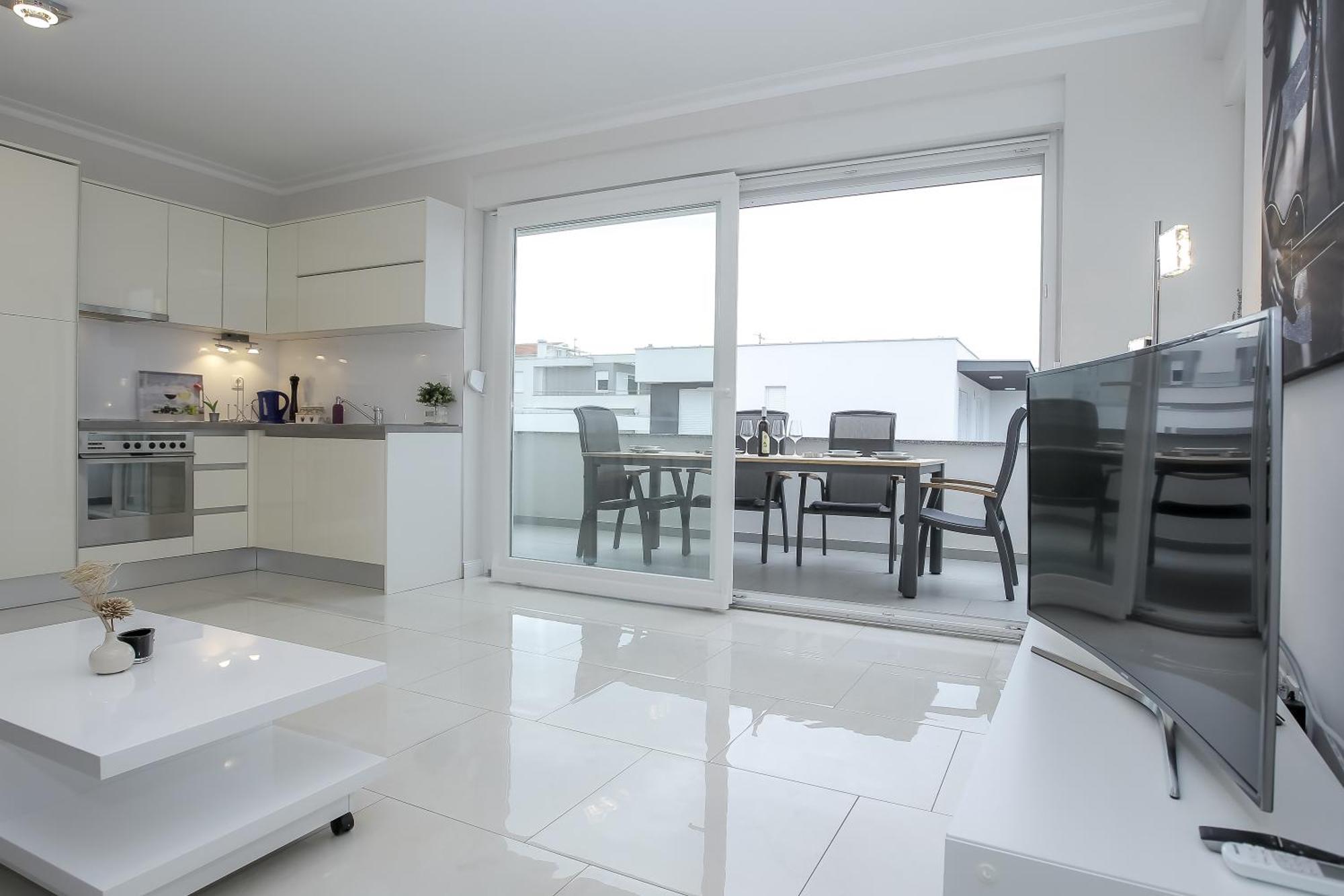 Apartments Tomana Novalja Oda fotoğraf
